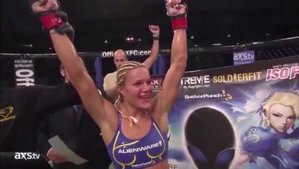 Candidata a musa do UFC também manda bem no octógono