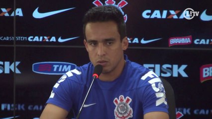 Jadson explica que nova zaga precisa de tempo para entrosar