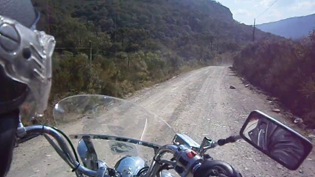 Acesso à Serra do Corvo Branco