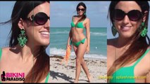 Claudia Romani Shows Off Her Voluptuous Butt For Christmas bikini paradiso1 FULL HD