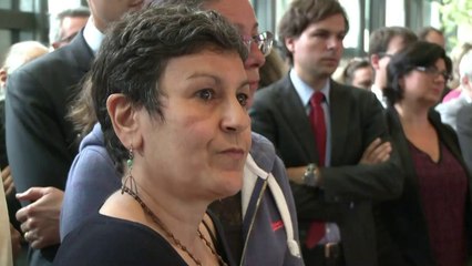 França tem de formar novo governo