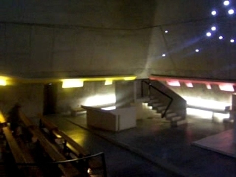 Eglise du Corbusier