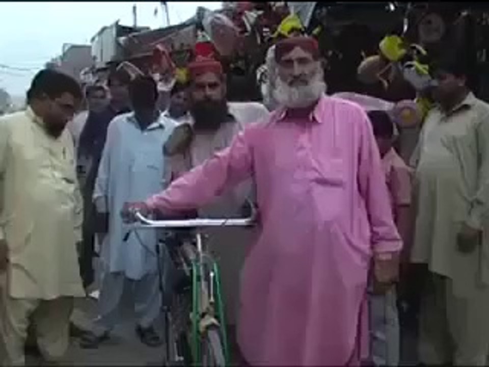 Talented Pakistani Mechanic