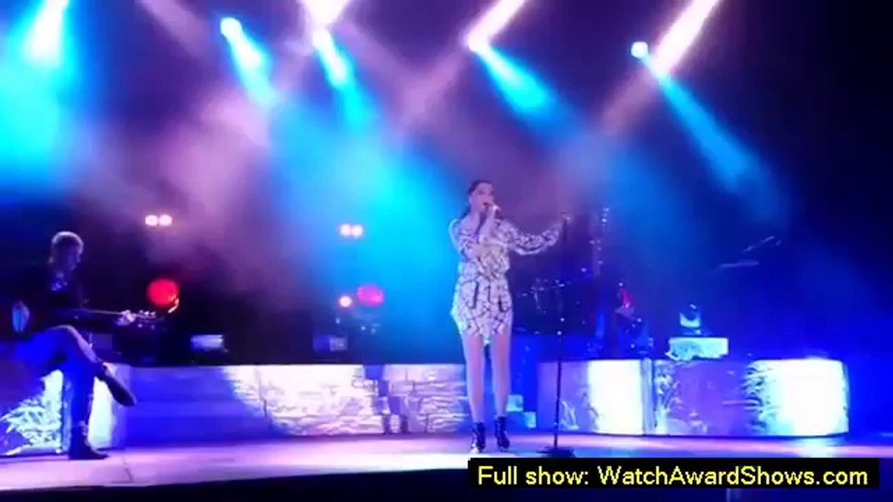 Jessie J, Ariana Grande, Nicki Minaj - Bang Bang (Live MTV VMA 2014) (HD)