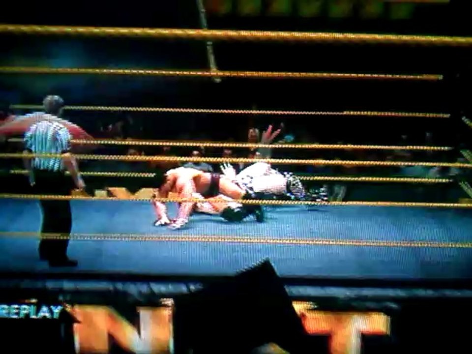 FWI NXT 26/08/14 Sheamus Vs Prince Devitt