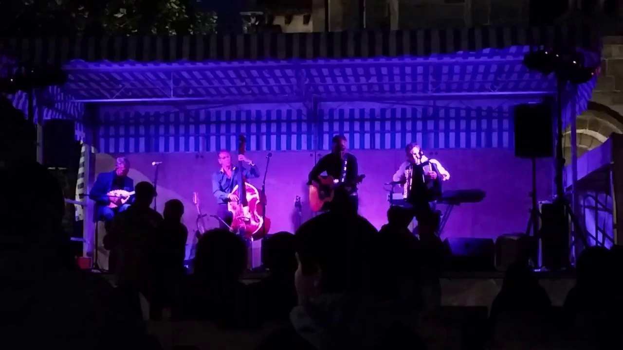 Au p'tit bonheur - Volvic 15 Aout 2014