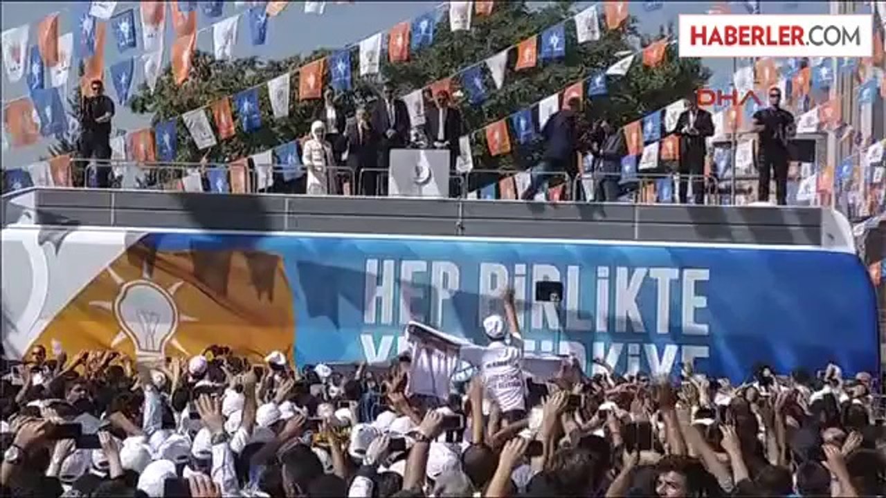 AK Parti'de Olağanüstü Kongre