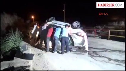Dereye Uçan Otomobilin Sürücüsü Kazada Yaralandı