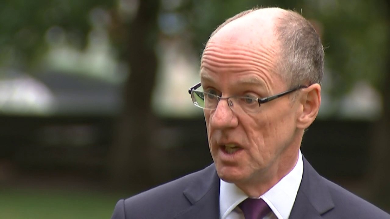 Class sizes 'a local as well as national issue'