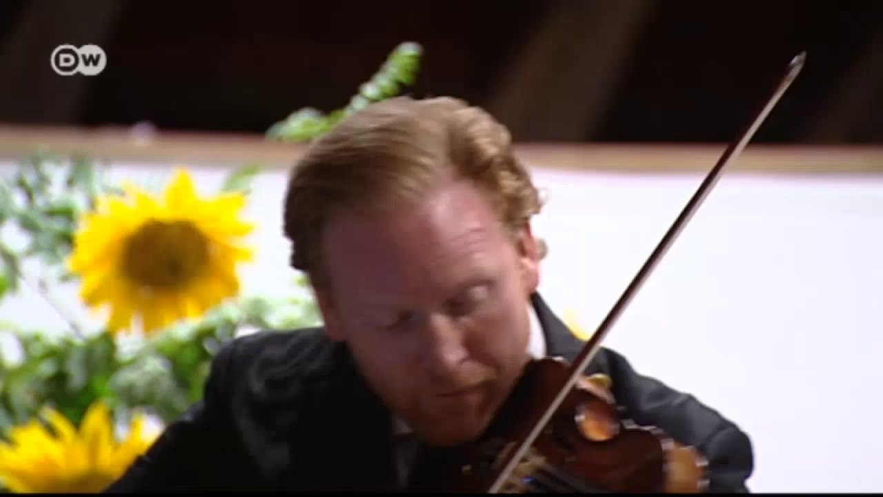 Klassik im Kuhstall | Euromaxx