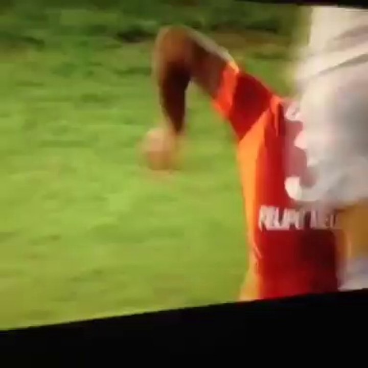 Volkan Demirel ve Felipe Melo Kavgası Super Kupa