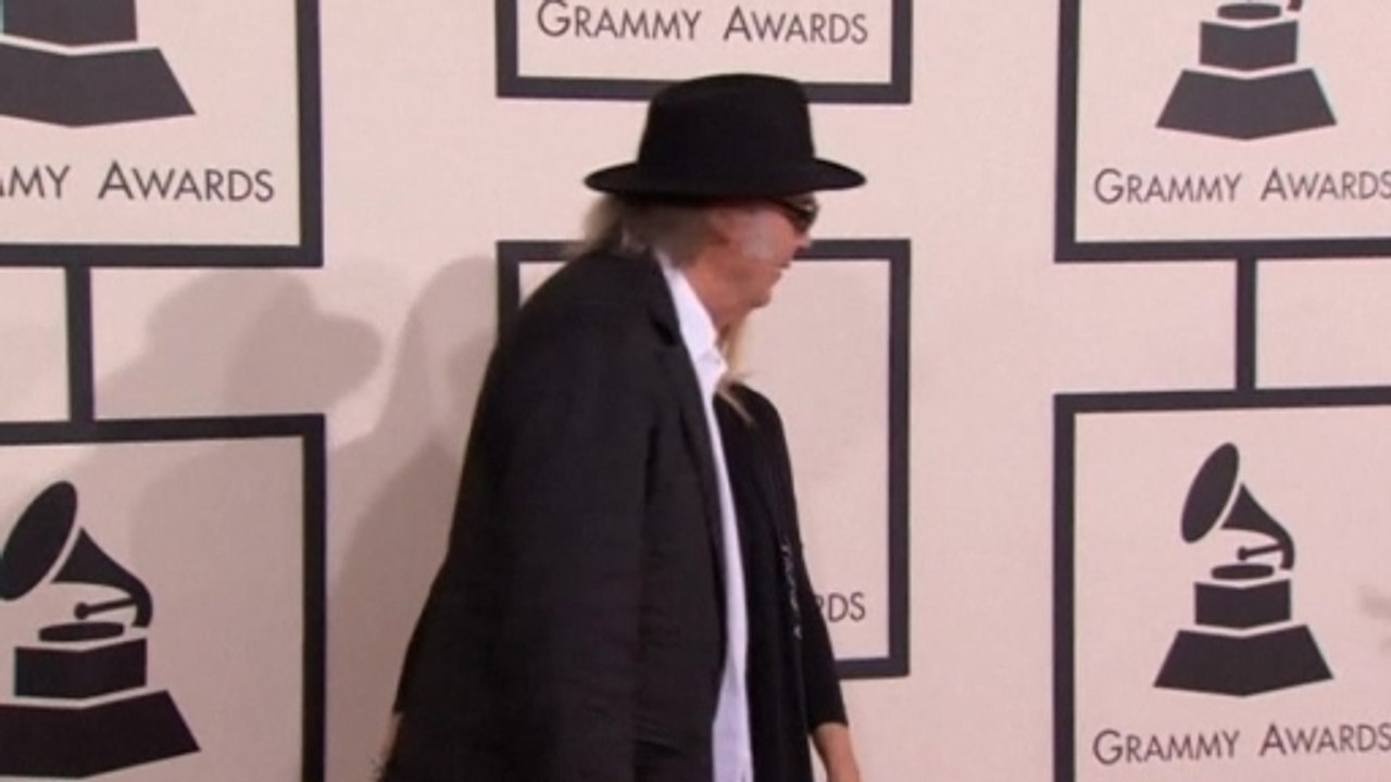 Neil Young and Pegi Young file for divorce