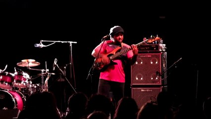 Mike Stern Band - Victor Wooten Solo (Pescara Jazz Festival 2013)