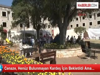 Kumburgaz'da Kaybolan Gençlerden Biri Toprağa Veriliyor