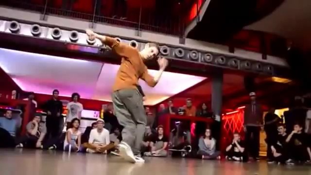 Eve Dance Battle 2013 B Boy B Girl House Hip Hop Popping Locking PART 38‬(1)