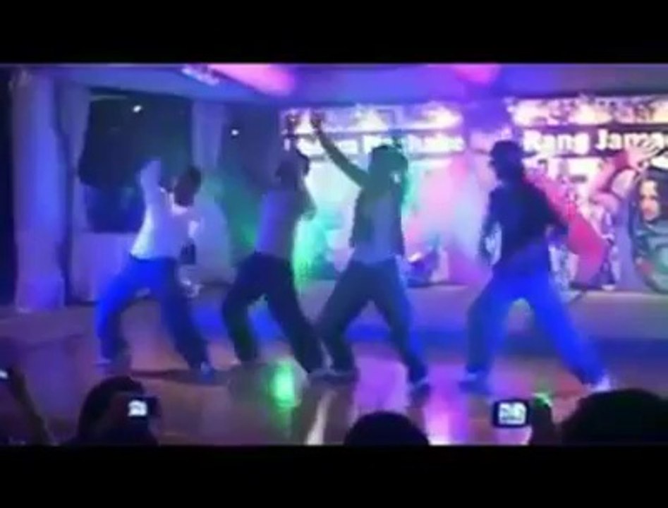 Excellent Bayan on Be Hayai by Maulana Tariq Jameel