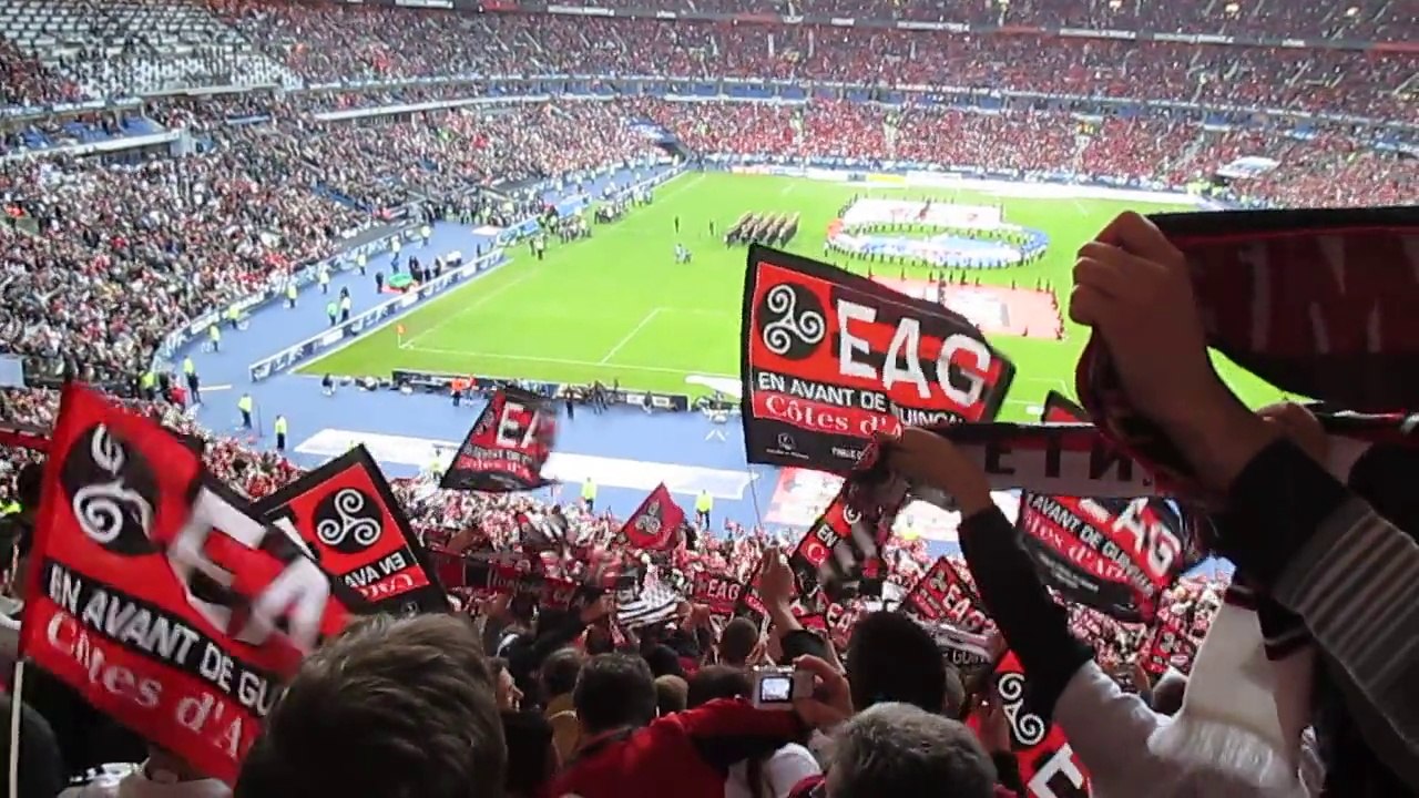 Nolwenn Leroy bro gozh ma zadoù au stade de France (hymne Breton)