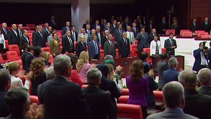 Turkey's former PM Erdogan sworn in as president