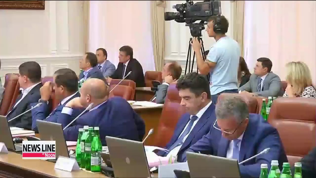 Ukraine accuses Russia of new military incursion, dampening hopes of breakthrough