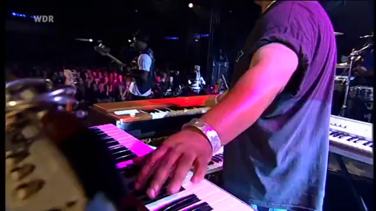 Marcus Miller Band - Leverkusener Jazztage 2007 Part.1