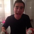 Erkan Aker Vine - Smack Cam