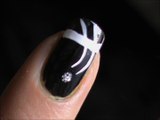 Elegant ONE MINUTE Nail art- EASY nail designs short nails- tutorial to do at home
