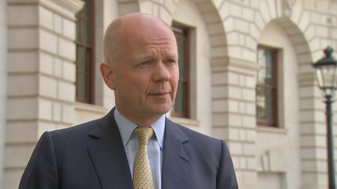 Hague: Carswell defection 'totally counter-productive'