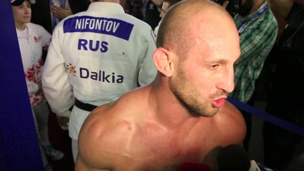 Alain Schmitt "Je me suis fait voler"