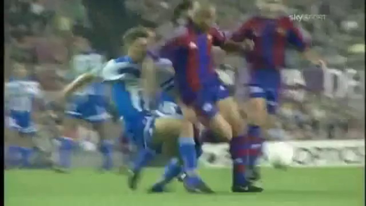 Ronaldo Barcelona Top 10 Goals