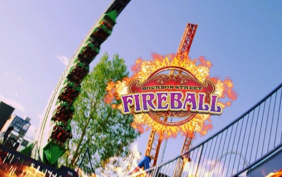 Six Flags America présente Bourbon Street Fireball
