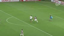 Jogador do Goiás perde dois gols inacreditáveis contra o Flu