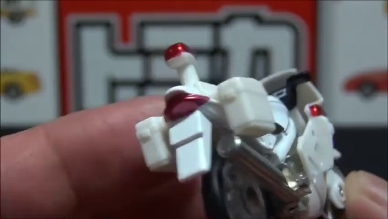 トミカ 4　ホンダ VFR 白バイ　Honda VFR POLICE BIKE　TAKARATOMY