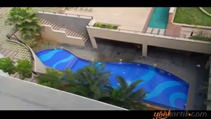 O kadar yüksekten havuza mı atlanır.