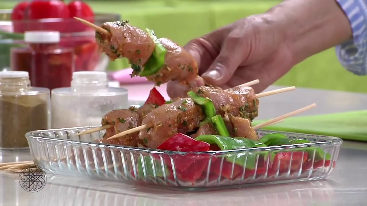 Recette Choumicha:  Brochettes de poulet au citron confit  شميشة: قطبان الدجاج بالليمون الحامض مصير