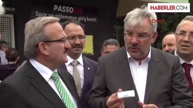 Bursa Valisi Münir Karaloğlu Herkes Passolig Kartı Almalı