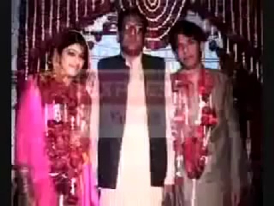 Facebook pe shadi ka injam . DekhZARA.com