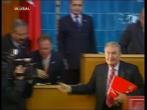 Kurtul Altuğ olağanüstü kurultayı Ulusal Kanal'a değerlendirdi