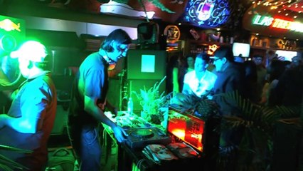 Le Under Tropic - Episodio XV [Bonus Gonzo-Gonzo]