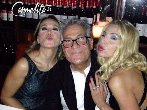 Barbara d'Urso - Dedica musicale da Valeria Marini