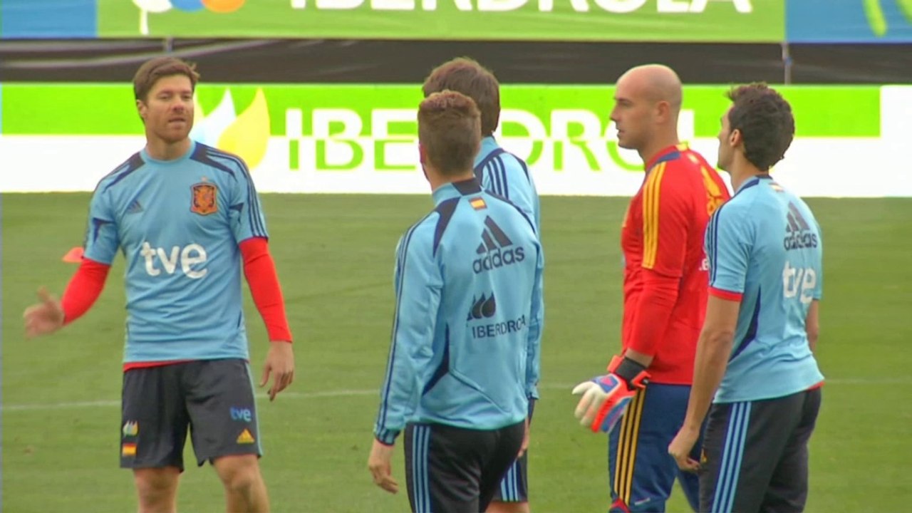 Del Bosque: 'Xavi und Xabi Alonso sehr dankbar'