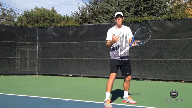 How To Hit A 1 handed backhand