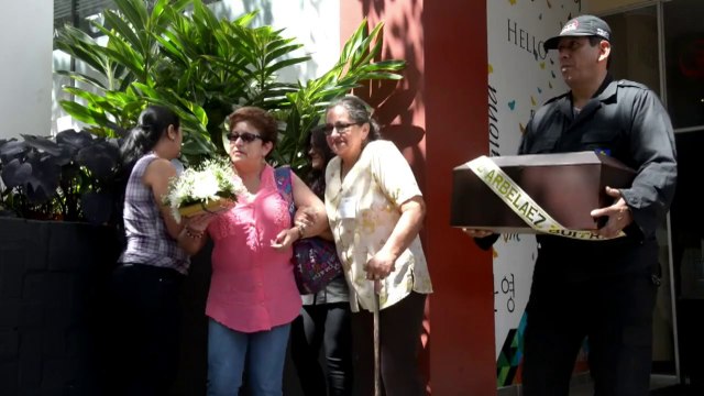 Colombia: entregan restos de víctimas