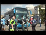Napoli - Lo sbarco di 323 migranti -live- (30.08.14)