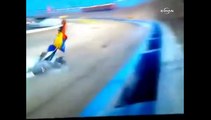 Rus F1 pilotu Aleşin yarışta feci kaza geçirdi
