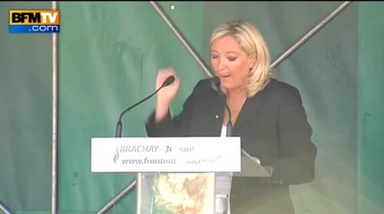 Marine Le Pen : "Le roi François Hollande est nu"