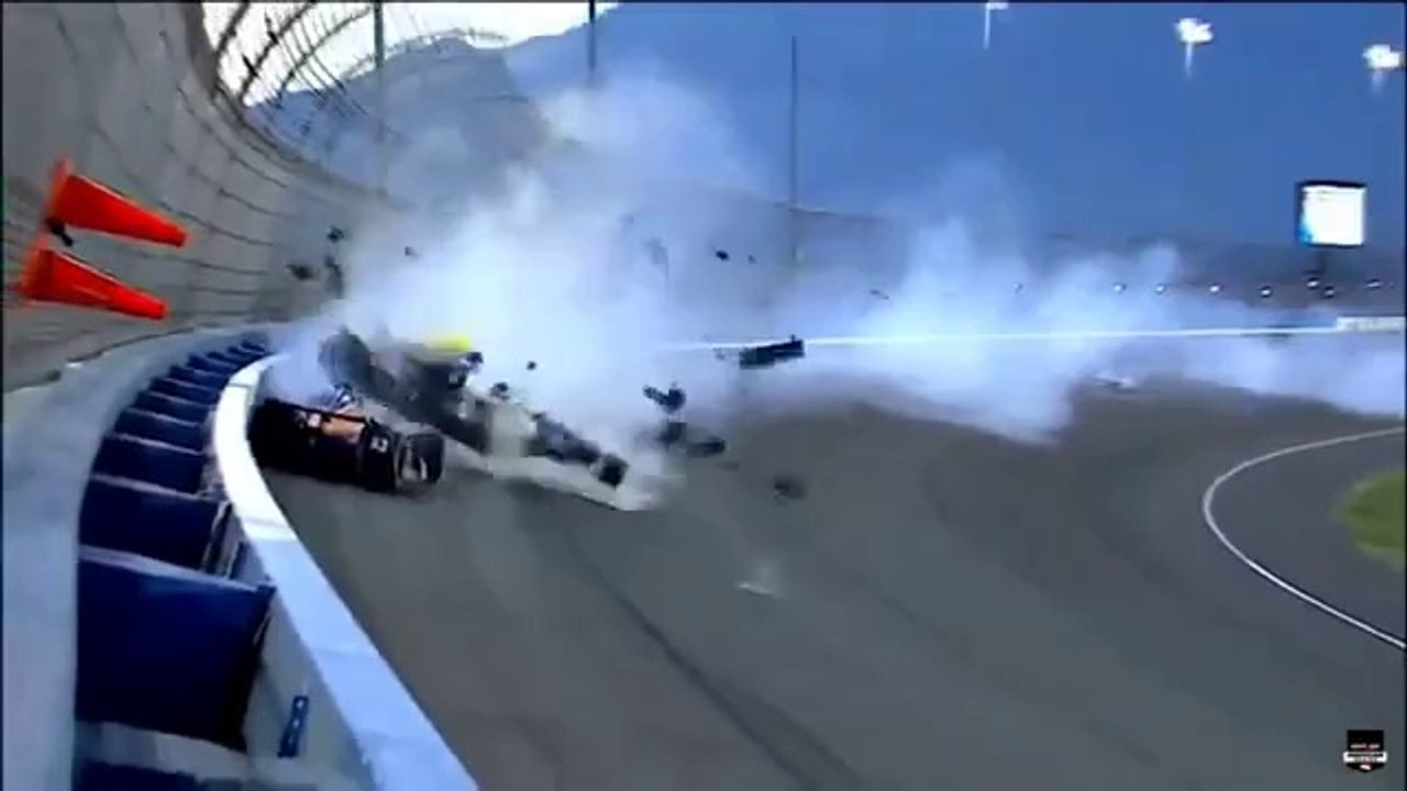 Indycar Fontana 2014 Practice Horror crash Aleshin