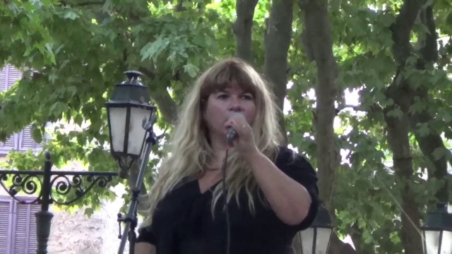 Salernes Var Concert Face BooB Musicien/groupe Pop Rock avec Laeti Chanteuse, Djé Batteur, Doumé Bassiste, Guillaume Guitariste, Romain Percussionniste et Guitariste, Franck Guitariste. organisé Par Comite Des Fêtes Salernes