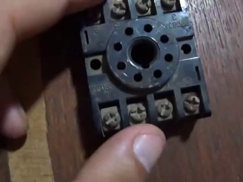 How Timer Relay Works BY waleed khan