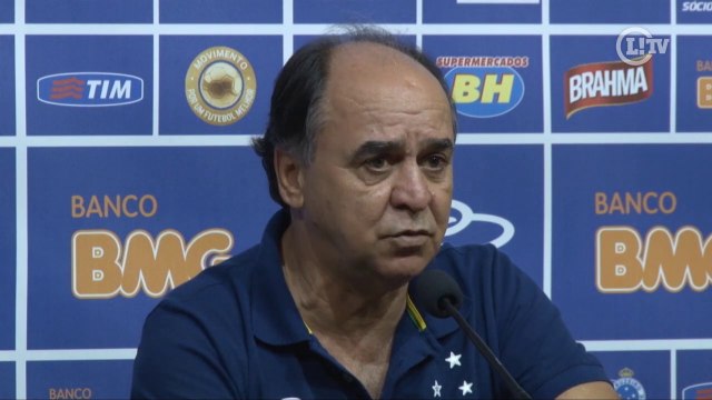 Marcelo Oliveira enaltece força do elenco e elogia Alisson