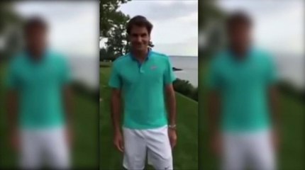 Roger Federer takes part in The Ice Bucket Challenge